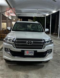 تويوتا لاندكروزر